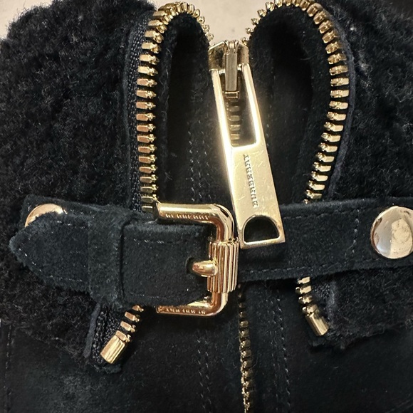 Burberry Brit Suede Shearling 130 Ankle Wedge Booties  35 EU / 5 US NIB - Picture 7 of 11